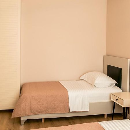 Oda Aparthotel Shkodër Exteriör bild